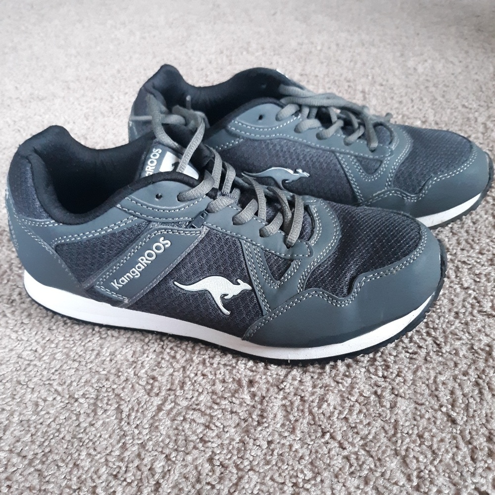 KangaRoos